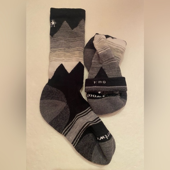 Smartwool Kids' Unisex Merino Wool Socks  Size Medium- New without tags - Picture 1 of 4